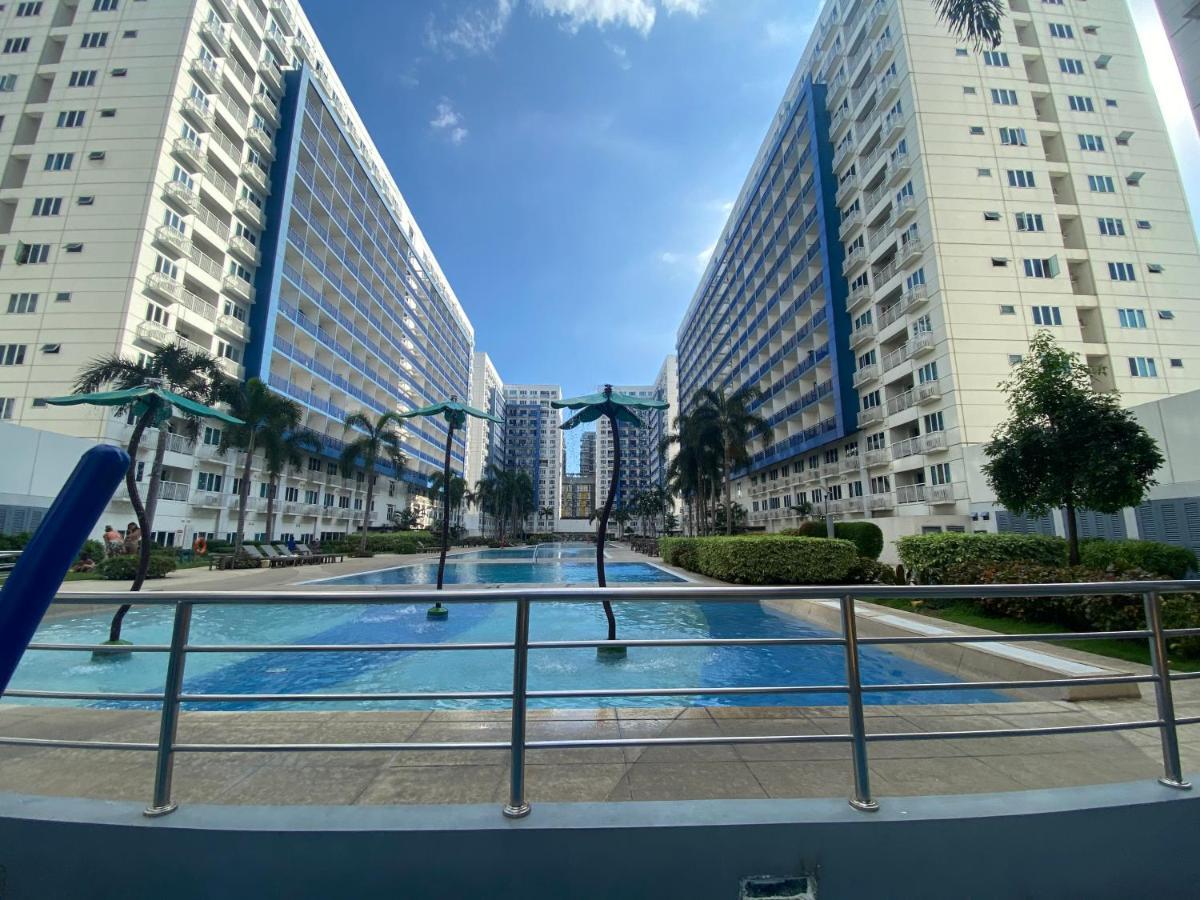 Madison'S Place At Sea Moa Manila Exterior foto